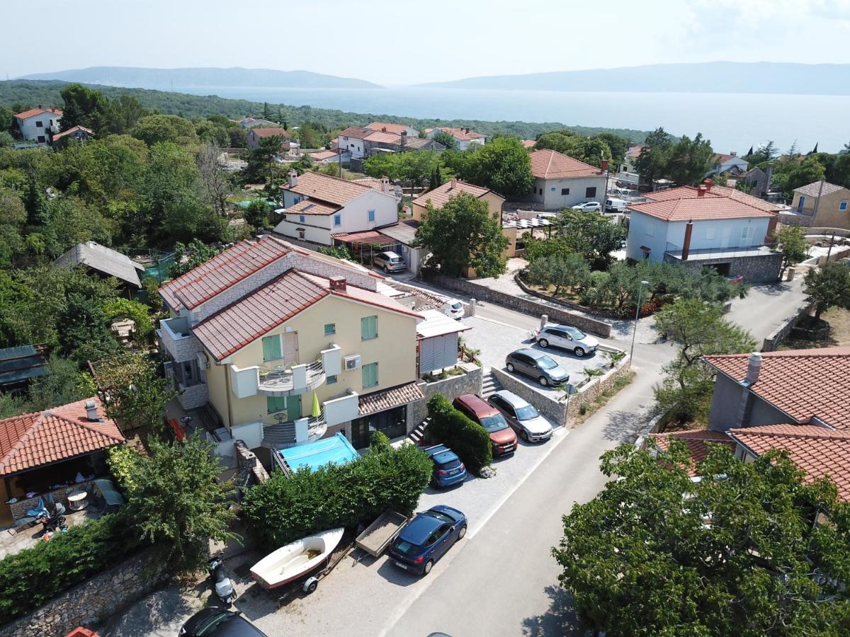 Lavanda Apartments&Studios Pinezići Eksteriør billede