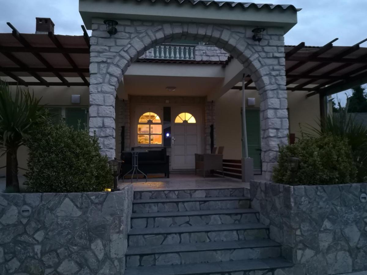 Lavanda Apartments&Studios Pinezići Eksteriør billede