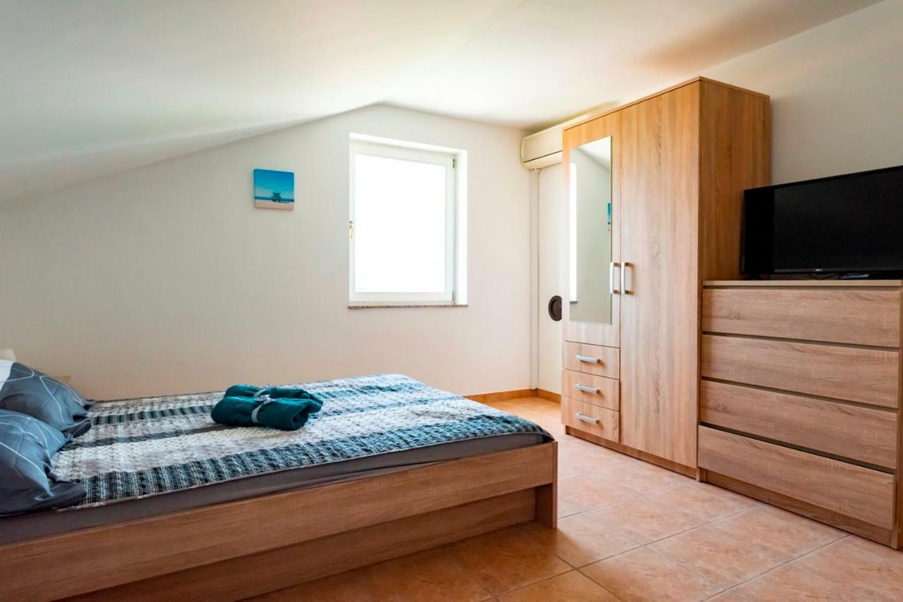 Lavanda Apartments&Studios Pinezići Eksteriør billede